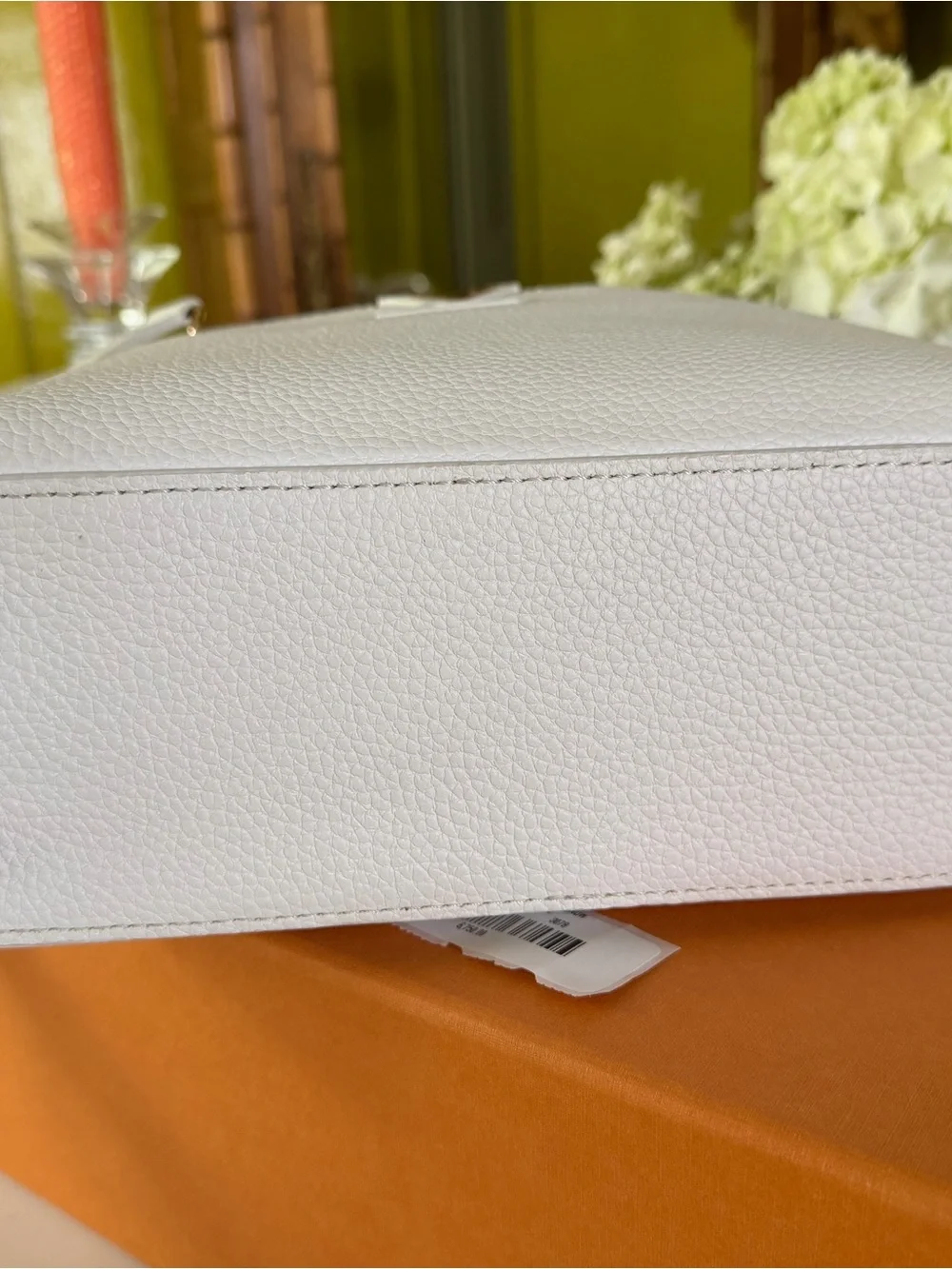Louis Vuitton Capucines BB Taurillon Snow.
